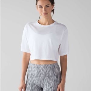 Lululemon Crop Tee-shirt